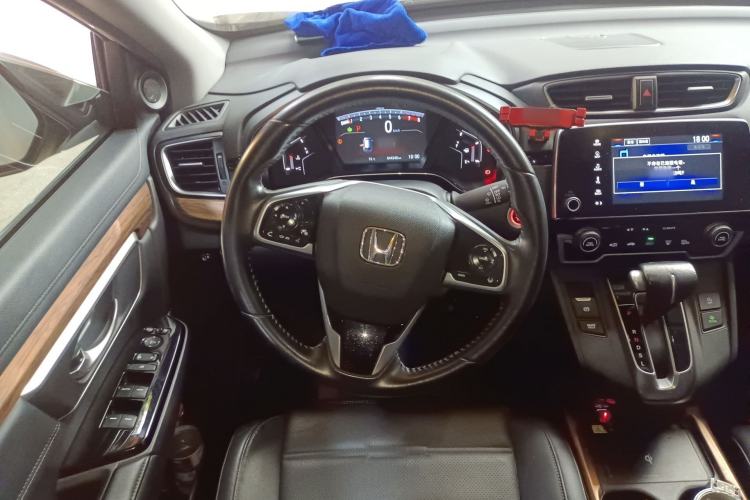 Used Honda CR-V 2021 240TURBO CVT 2WD Fashion Edition