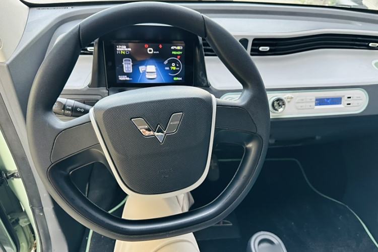 Used Wuling Hongguang MINIEV 2021 Macaron Fashion Edition Lithium-Ion Battery