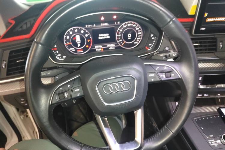 Used Audi Q5L 2018 45 TFSI Prestige Fashion Edition China V Emission Standard
