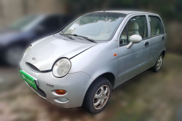 Used Chery QQ3 2012 Fashion Edition 1.0L Manual Champion Version