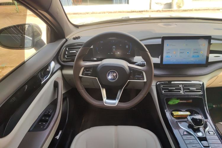 Used BYD Qin PLUS 2024 HONOR Edition DM-i 55KM Leading Model Steering Wheel