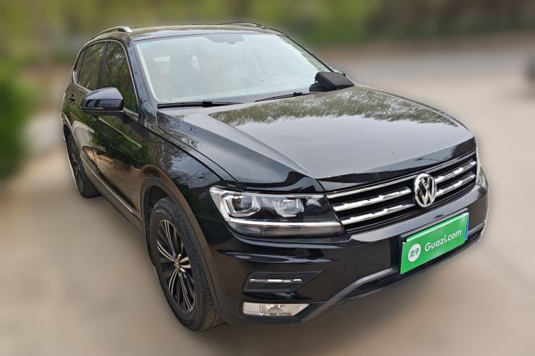 Used Volkswagen Tiguan L 2020 330TSI Automatic Two-Wheel Drive Panoramic Comfort Edition China VI Standard Front Right 45 Deg