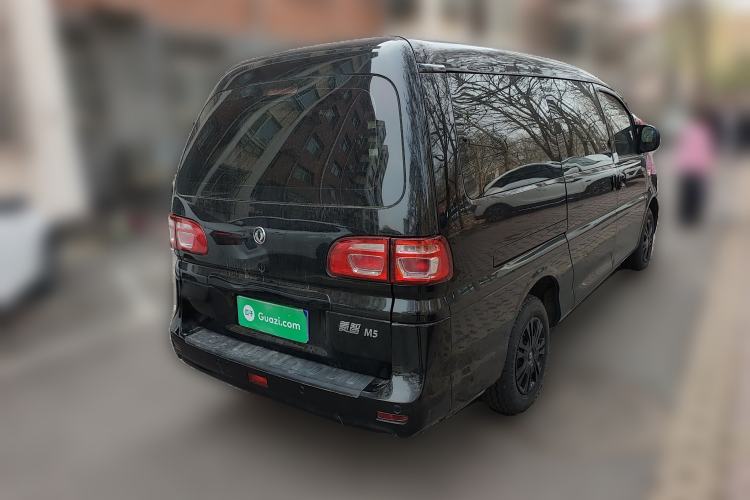 Used FORTHING Lingzhi 2019 Facelifted M5L 1.6L 7-Seater Base Model China VI Standard
