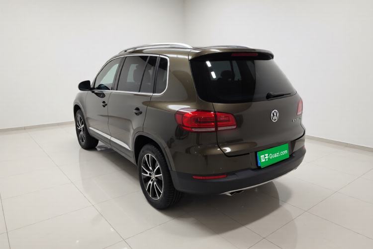 Used Volkswagen Tiguan L 2015 2.0 TSI Automatic All-Wheel Drive Luxury Edition
