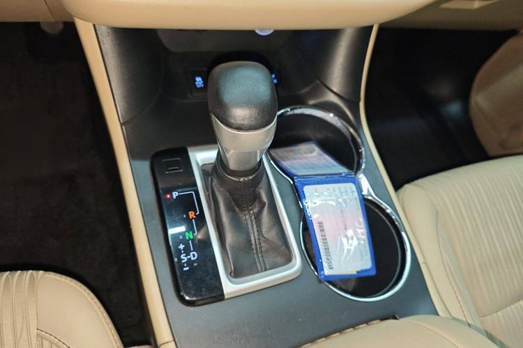 Used Toyota Highlander 2017 3.5L 4x4 Elite Edition 7-Seater