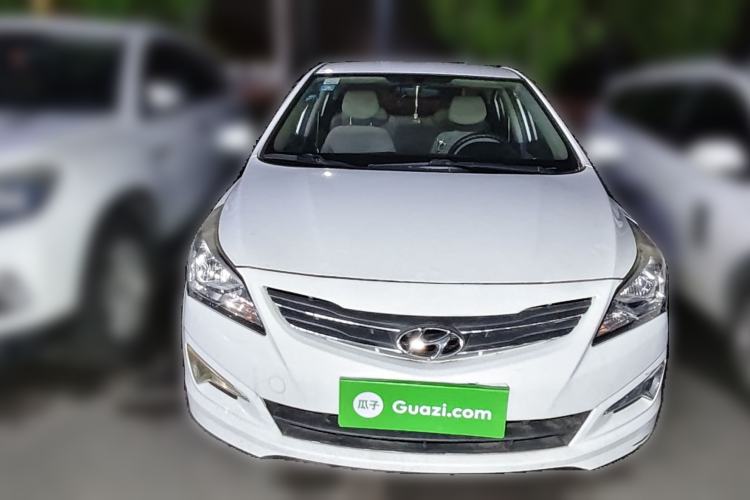 Used Hyundai Verna (older generation) 2014 1.4L Manual Smart GLS Trim Front