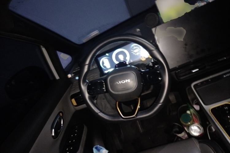 Used AION Y 2022 70 Tech Edition Lithium Iron Phosphate
