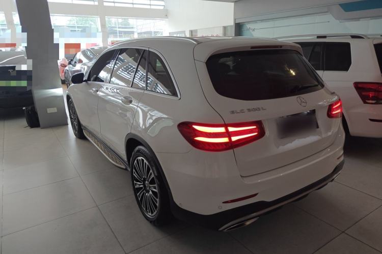 Used Mercedes-Benz GLC 2019 GLC 260 L 4MATIC Dynamic Model