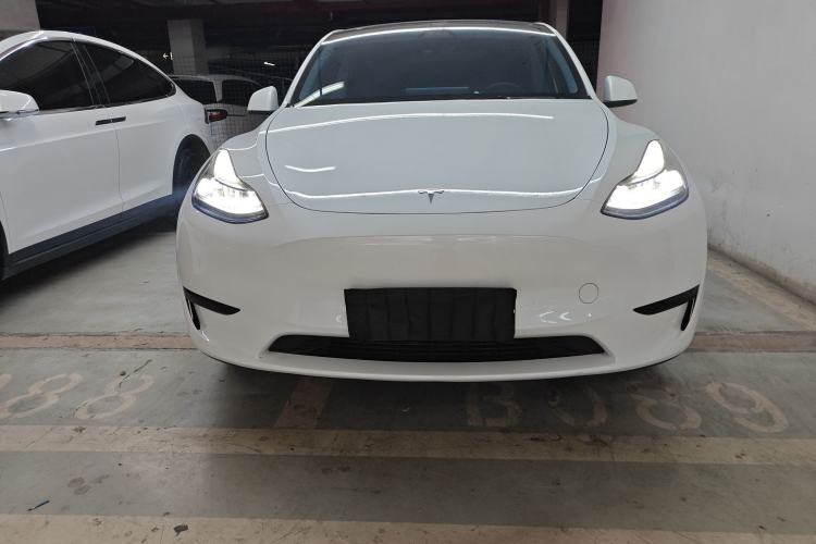 Used Tesla Model Y 2024 Rear-Wheel-Drive Version Front