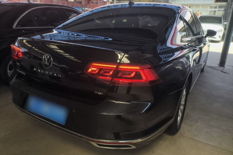 Used Volkswagen Magotan 2020 280TSI DSG Comfort Edition Rear Right 45 Deg