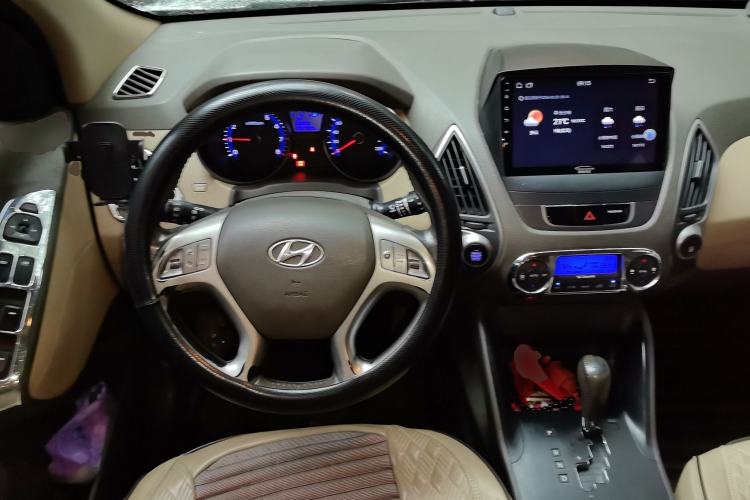 Used Hyundai ix35 2012 2.0L Automatic Two-Wheel Drive Elite Edition GLS
