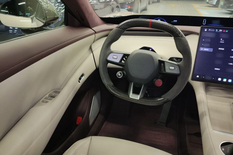 Used Xiaomi Auto YU7 2025 Ultra-Long Range High-Performance All-Wheel-Drive Max Edition