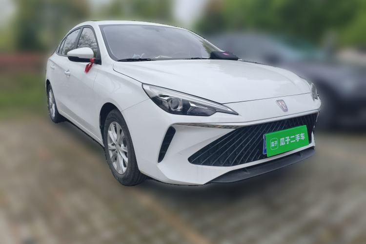 Used Roewe i5 2023 1.5L Manual Comfort Edition Front Right 45 Deg