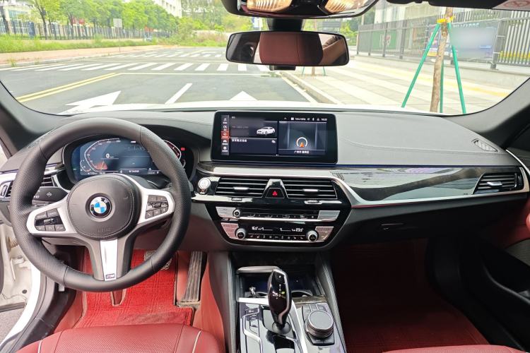 Used BMW 5 Series 2021 525Li M Sport Package Interior 4