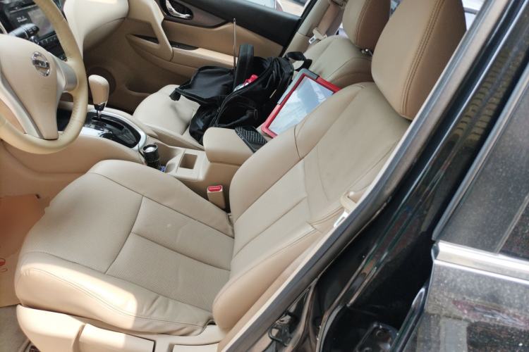 Used Nissan X-Trail 2014 2.0L CVT Comfort Edition 2WD