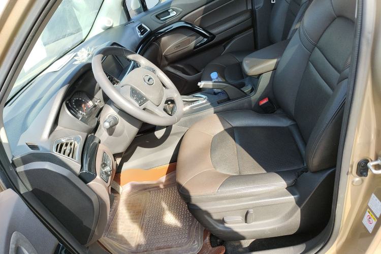 Used GAC Trumpchi GS4 2015 200T G-DCT Luxury Edition
