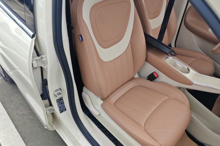 Used Wuling Bingo 2025 333 km Lingxi Deluxe Edition Right Front Seat