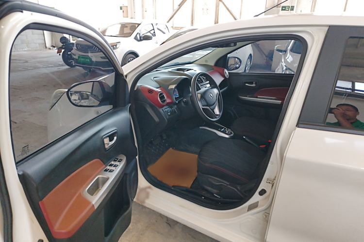 Used CHANGAN Benni EV 2018 EV260 Fashion Edition Left Front Seat