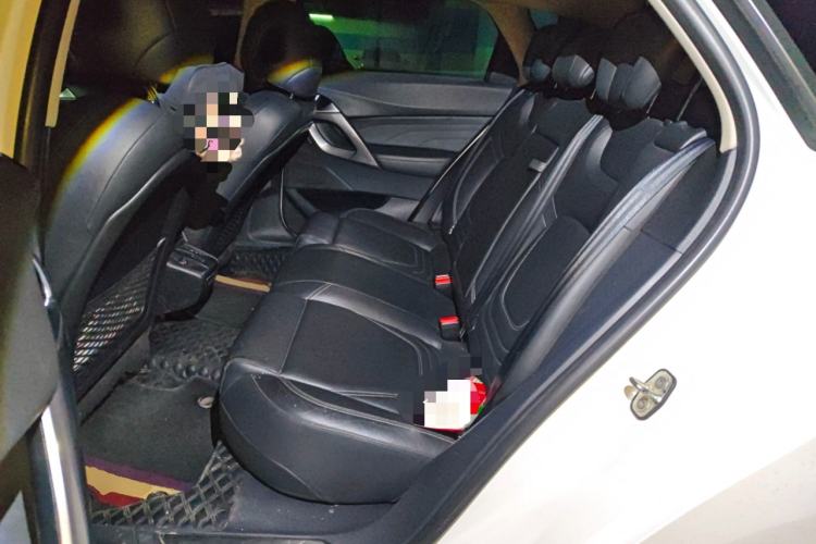 Used DS 5 2015 1.6T Luxury Edition THP160
