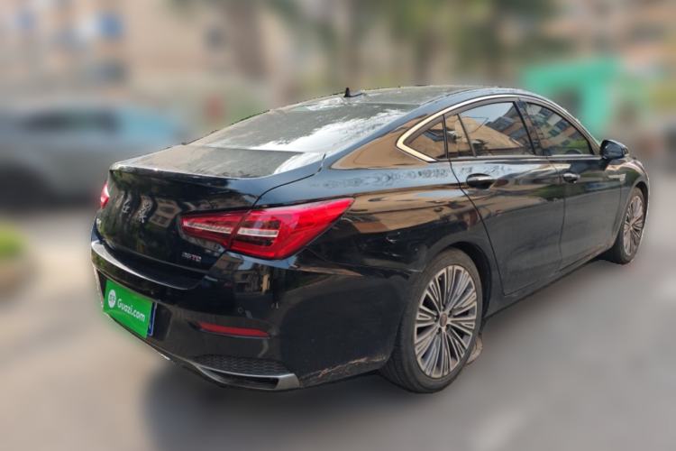 Used Hongqi H5 2022 Classic Model 1.8T Automatic Smart Connect Flagship Edition Rear Right 45 Deg