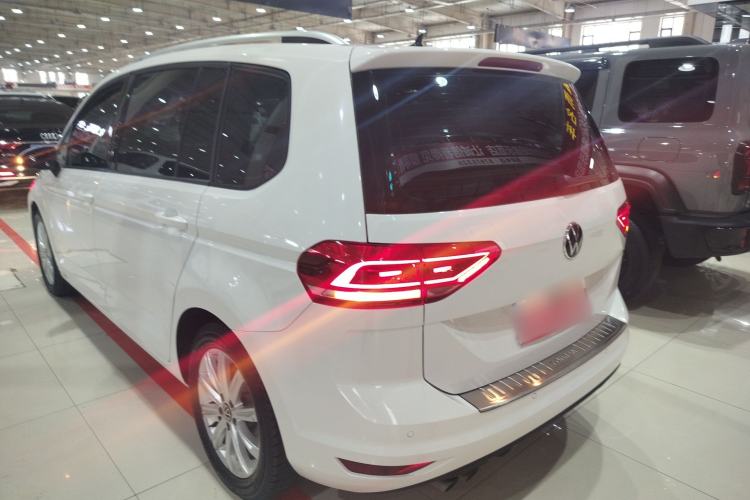 Used Volkswagen Touran 2021 Touran L 280TSI DSG Comfort Edition 7 Seats