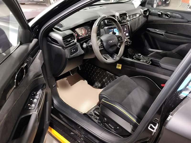 Used Lynk & Co 03 2021 03+ 2.0TD Automatic Performance Package Edition — 15