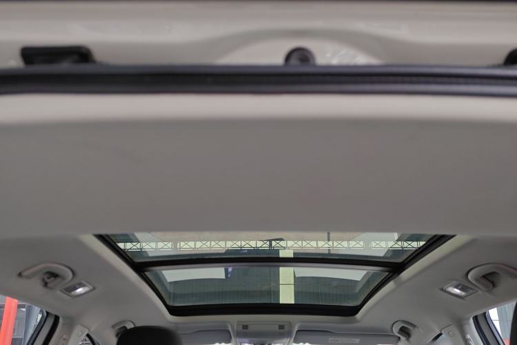 Used Volkswagen Tayron 2019 330TSI Two-Wheel Drive Luxury Model China VI Standard
