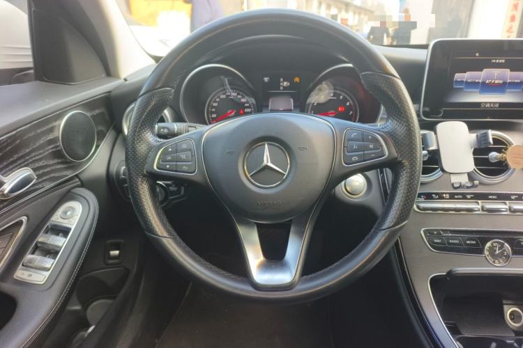 Used Mercedes-Benz C-Class 2015 C 200 station wagon