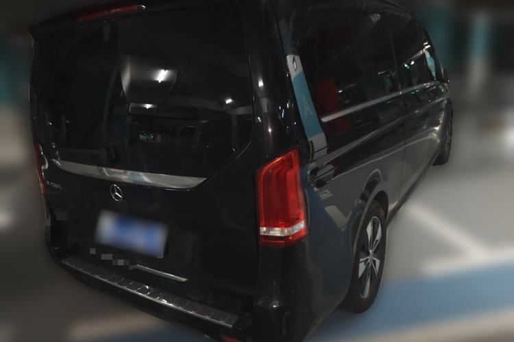 Used Mercedes-Benz V-Class 2020 V 260 L Long-wheelbase Luxury Edition Rear Right 45 Deg