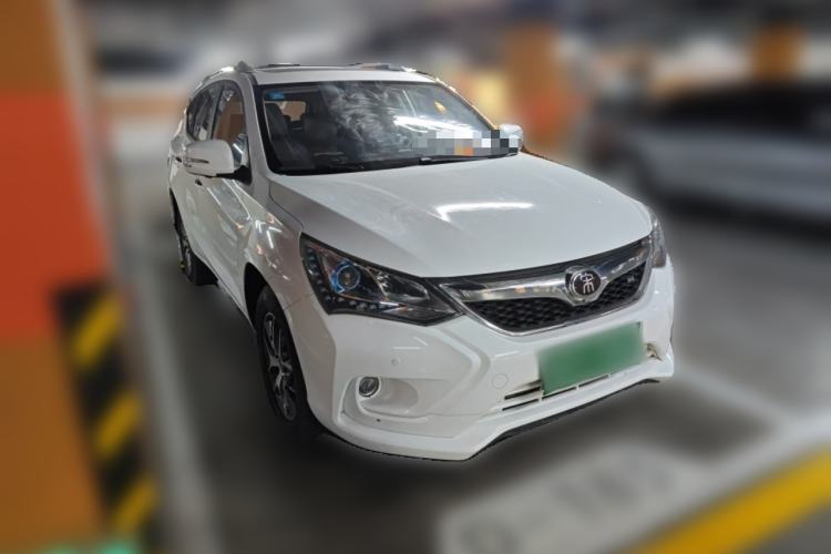 Used BYD Song 2017 Gaishi Upgrade Edition 1.5TI Manual Elite Model