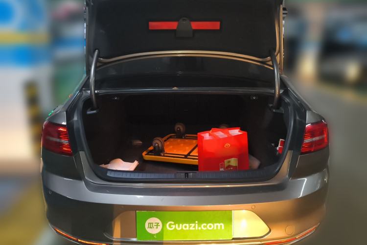 Used Volkswagen Magotan 2019 330TSI DSG Leading Edition China V Standard