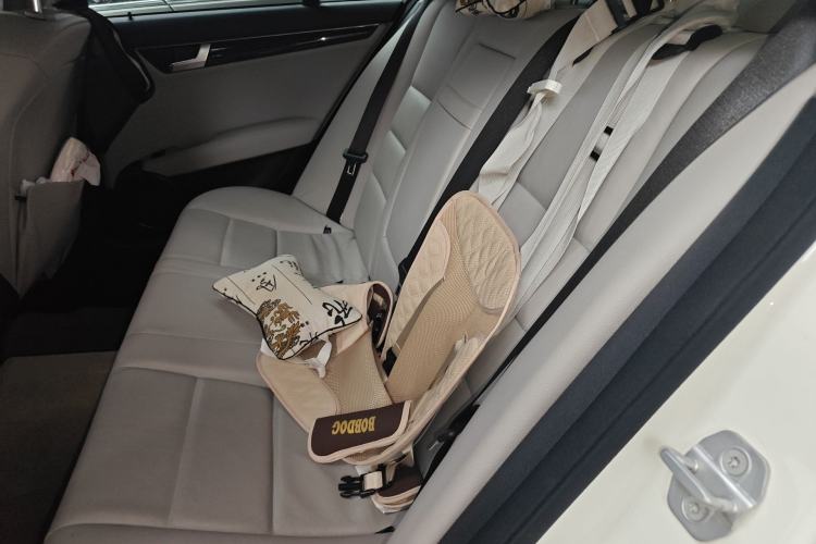 Used Mercedes-Benz C-Class 2011 C 200 CGI Fashion Model