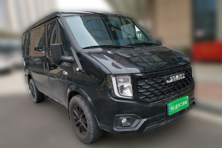 Used JMC Fushun 2023 2.0T Automatic Short-Wheelbase Low-Roof Commercial & Multi-Purpose Passenger Vehicle 6 Seats with Lift-Up Tailgate Front Right 45 Deg