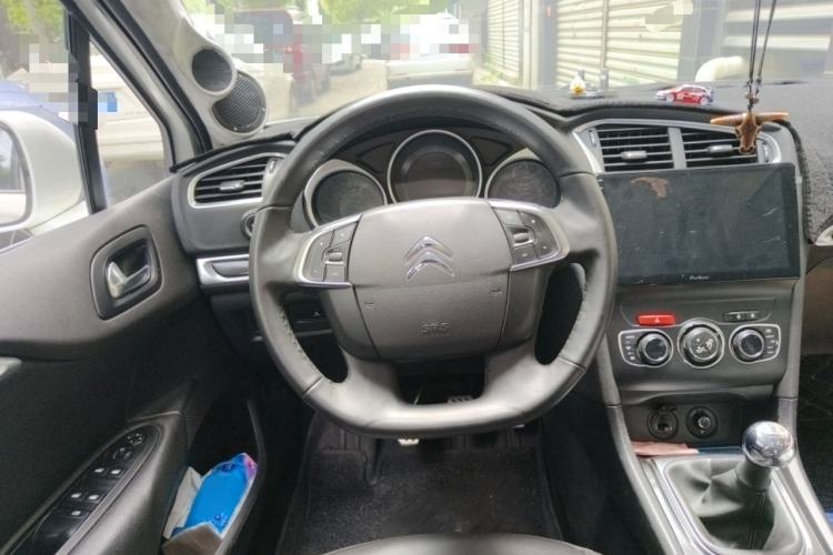 Used Citroen C4L 2013 1.8L Manual Jingzhi Edition
