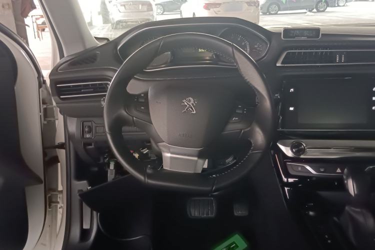 Used Peugeot 308 2016 1.6L Automatic Luxury Edition