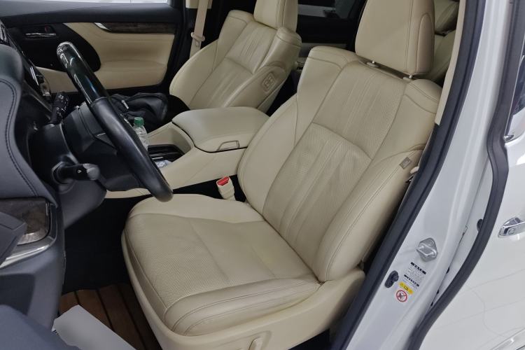 Used Toyota Alphard 2018 Revised Version 3.5L Premium Edition