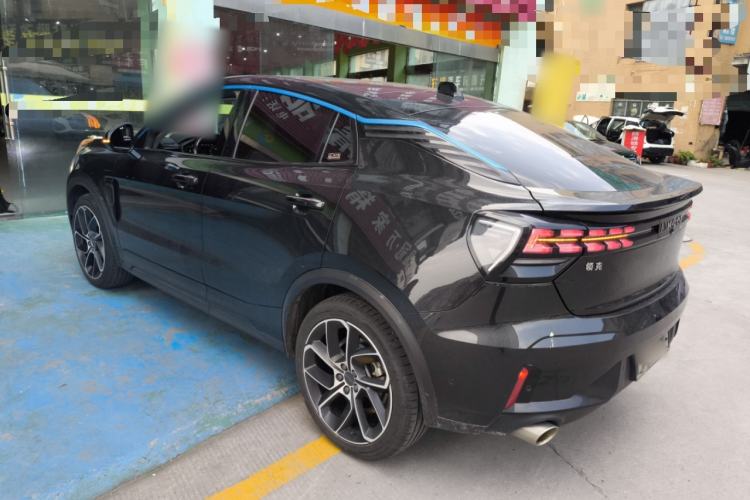 Used Lynk & Co 05 2020 2.0TD Two-Wheel Drive Shine Halo Rear Left 45 Deg