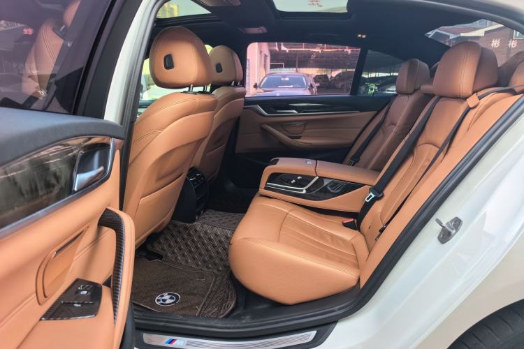 Used BMW 5 Series 2018 530Li xDrive M Sport Package Interior 2