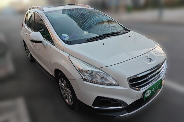Used Peugeot 3008 2013 1.6THP Automatic Prestige Edition Front Right 45 Deg
