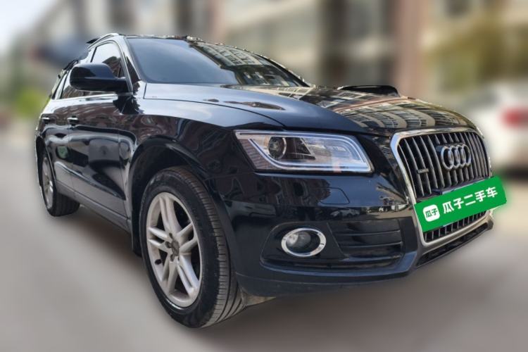 Used Audi Q5 2017 40 TFSI Ambition Edition Front Right 45 Deg