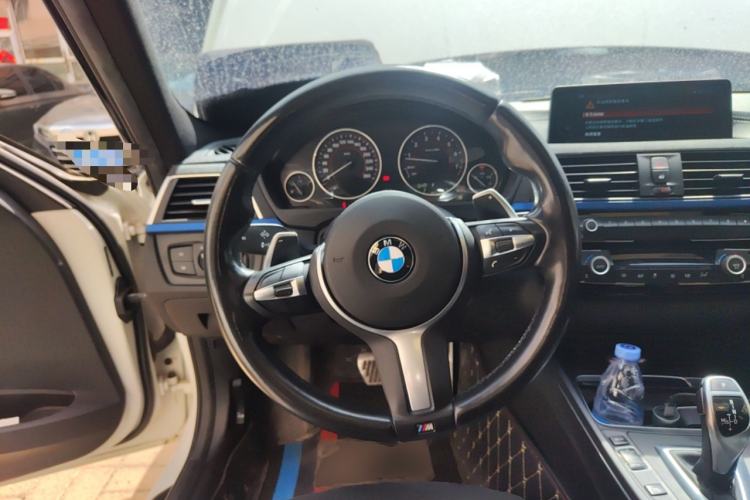 Used BMW 3 Series 2018 320i M Sport Package Steering Wheel