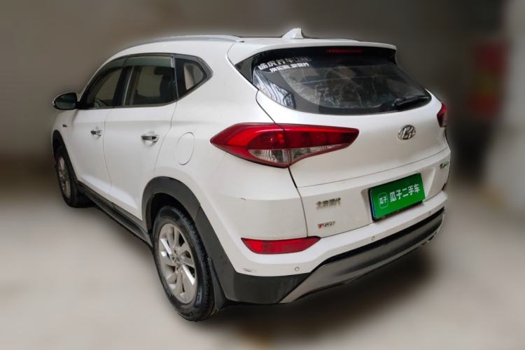 Used Hyundai Tucson 2015 1.6T Dual-Clutch Two-Wheel-Drive Smart Model Rear Left 45 Deg