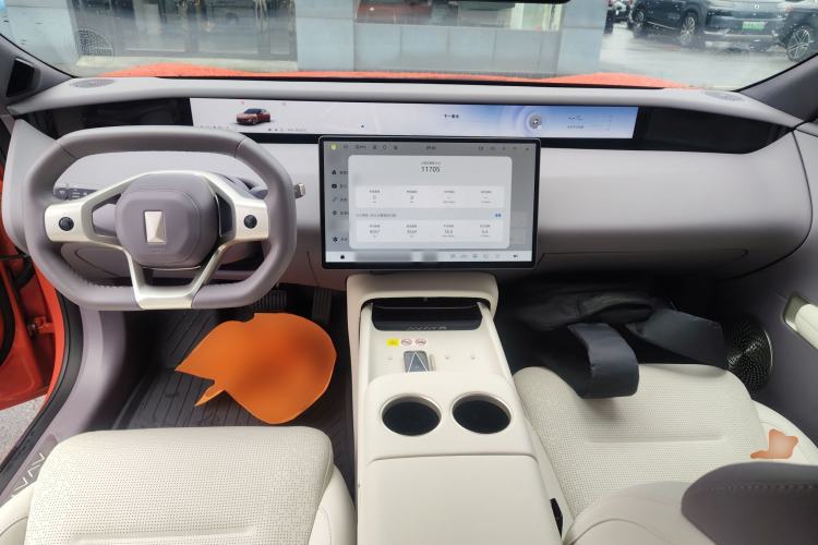 Used Avatr 06 2025 Pro Range-Extended Edition Center Console