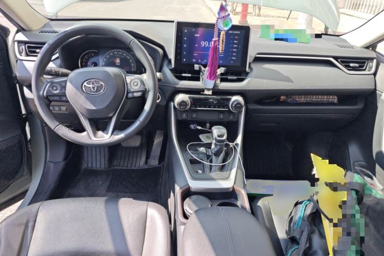 Used Toyota RAV4 2021 2.0L CVT Two-Wheel Drive Fashion PLUS Edition
