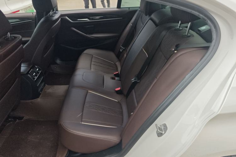 Used BMW 5 Series 2022 Restyled 525Li M Sport Package Left Rear Seat