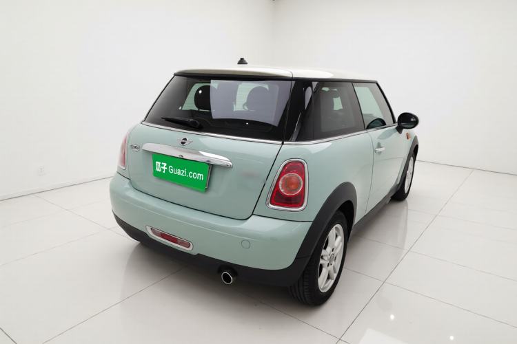Used MINI 2013 1.6L ONE Limited Edition First Version Exterior 5