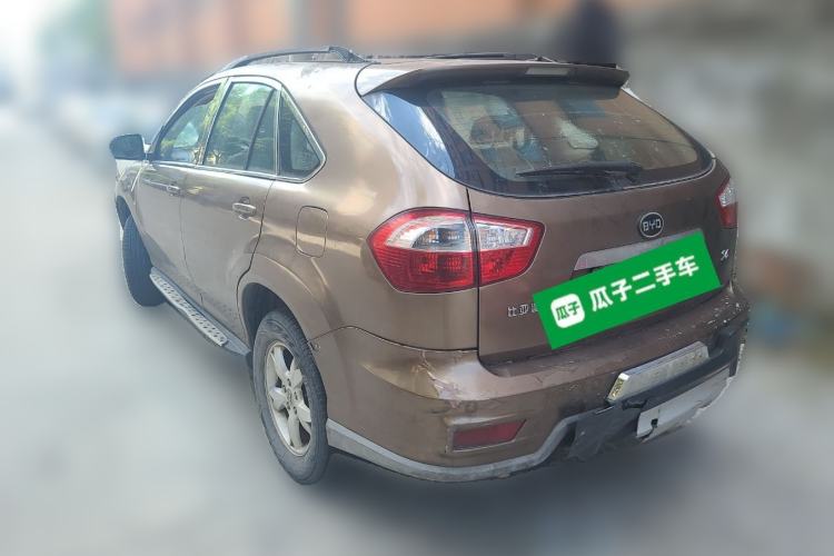 Used BYD S6 2013 Jingyue Edition 2.0L Manual Luxury Model 5 Seats
