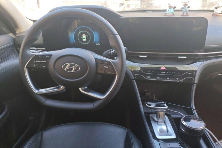 Used Hyundai Mistra 2021 1.8L CVT GLX Elite Edition Steering Wheel