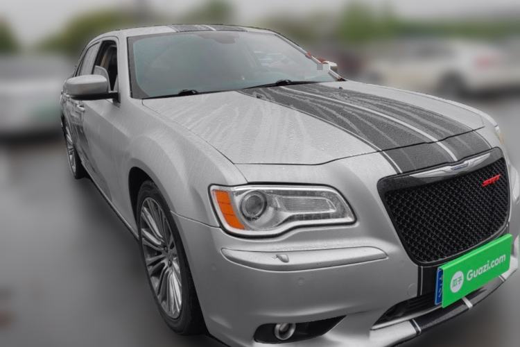 Used Chrysler 300C 2012 3.6L Luxury Edition Front Right 45 Deg