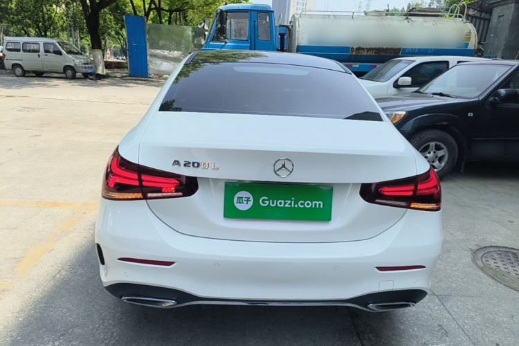 Used Mercedes-Benz A-Class 2022 Revised Version A 200 L Sport Sedan Fashionable Style